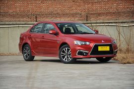 2015款三菱翼神1.8L