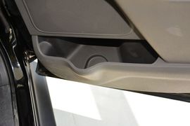 2012款福特锐界2.0T精锐天窗版