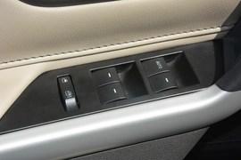 2012款福特锐界2.0T精锐天窗版