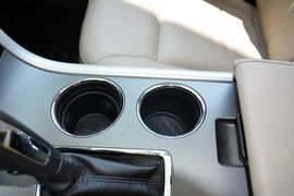 2012款福特锐界2.0T精锐天窗版