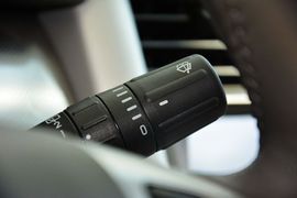 2012款福特锐界2.0T精锐天窗版