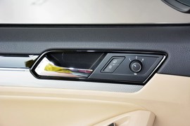 2015款大众速腾230TSI