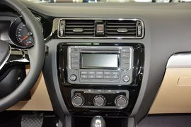 2015款大众速腾230TSI