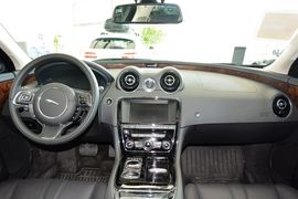 2015款捷豹XJL