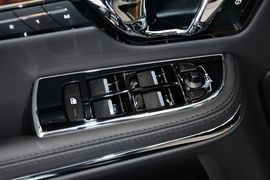 2015款捷豹XJL