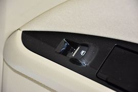 2013款福特蒙迪欧1.5L