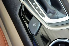 2013款福特蒙迪欧1.5L