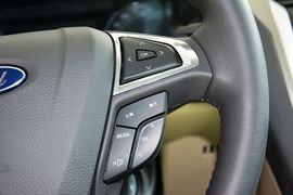 2013款福特蒙迪欧1.5L