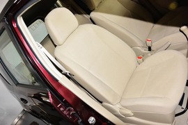 2013款日产骊威1.6XE