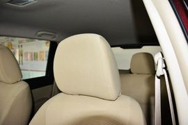 2013款日产骊威1.6XE