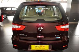 2013款日产骊威1.6XE