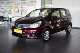 2013款日产骊威1.6XE