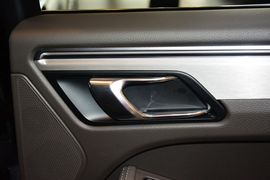 2014款保时捷Macan