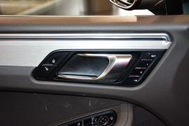 2014款保时捷Macan