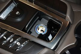 2014款保时捷Macan