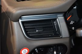 2014款保时捷Macan