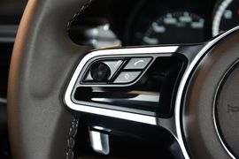 2014款保时捷Macan