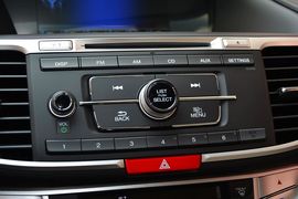 2015款本田雅阁2.0L