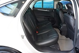 2013款福特蒙迪欧2.0L