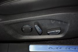2013款福特蒙迪欧2.0L
