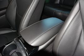 2013款福特蒙迪欧2.0L
