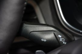2013款福特蒙迪欧2.0L