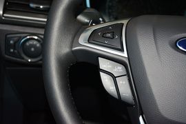 2013款福特蒙迪欧2.0L
