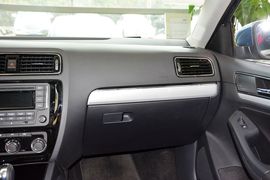 2015款大众速腾230TSI