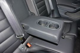 2015款大众高尔夫1.6L自动舒适型