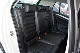 2015款大众高尔夫1.6L自动舒适型