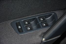 2015款大众高尔夫1.4TSI手自一体舒适型