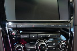 2015款捷豹XJL