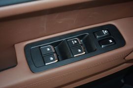 2015款江淮第二代瑞风S5