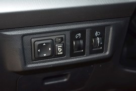 2015款江淮第二代瑞风S5