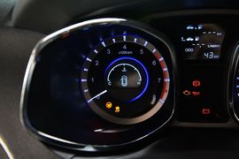 2015款江淮第二代瑞风S5