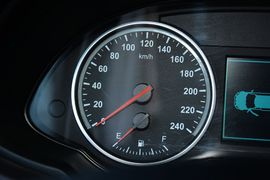 2014款中华V5