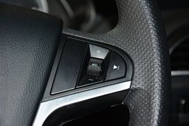 2014款中华V5