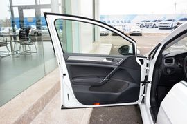 2015款大众高尔夫1.4TSI自动豪华型