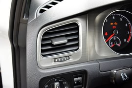 2015款大众高尔夫1.4TSI自动豪华型