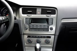 2015款大众高尔夫1.4TSI自动豪华型