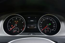 2015款大众高尔夫1.4TSI自动豪华型