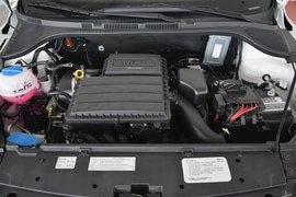 2015款大众捷达1.6L手动时尚型