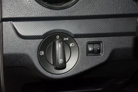 2015款大众捷达1.6L手动时尚型