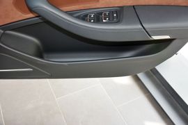 2014款奥迪A8L