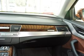 2014款奥迪A8L