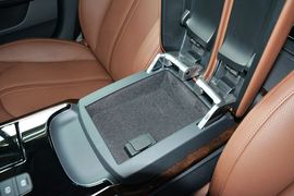 2014款奥迪A8L