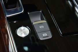 2014款奥迪A8L