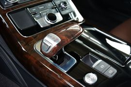 2014款奥迪A8L