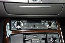 2014款奥迪A8L