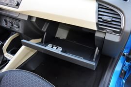2015款斯柯达晶锐